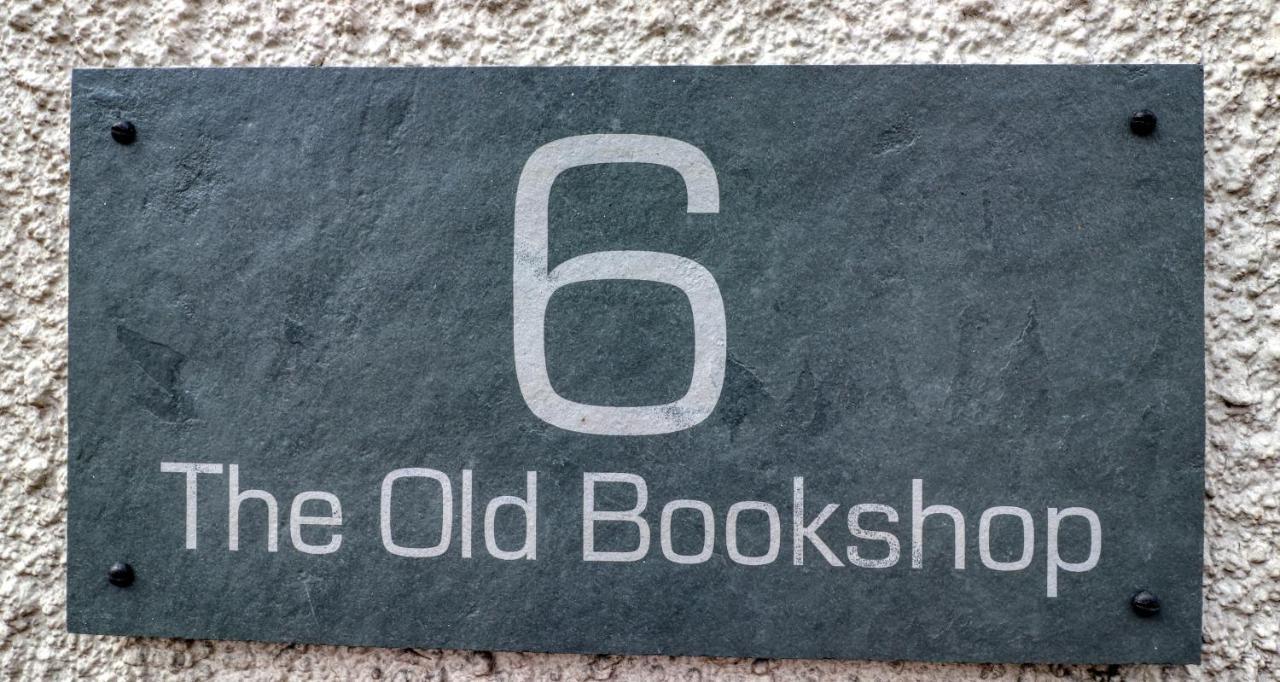 The Old Bookshop Bed & Breakfast Williton Exterior photo